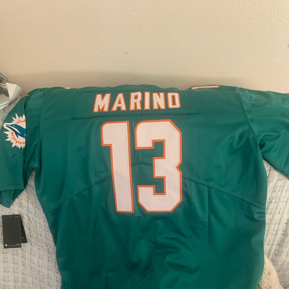 Miami dolphin Dan Marino jersey brand new size extra-large fits like a 2X